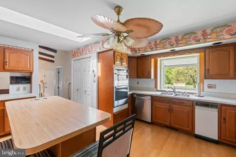 Kitchen - 1113 Janice Ct, Joppa, MD 21085 photo 2 of 3