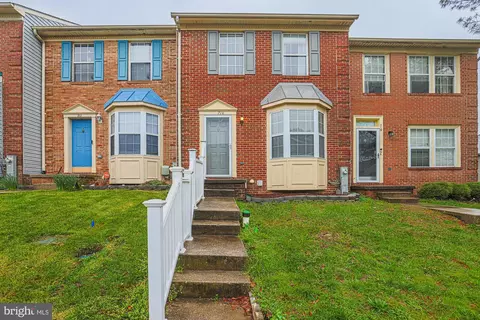 714 Saint Peters Ct, Edgewood, MD 21040