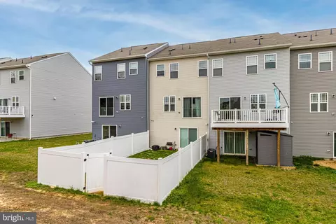 Exterior - 807 Magnolia Ridge Ct, Joppa, MD 21085 photo 6 of 6