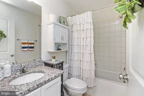 Bath - 807 Magnolia Ridge Ct, Joppa, MD 21085 photo 1 of 3