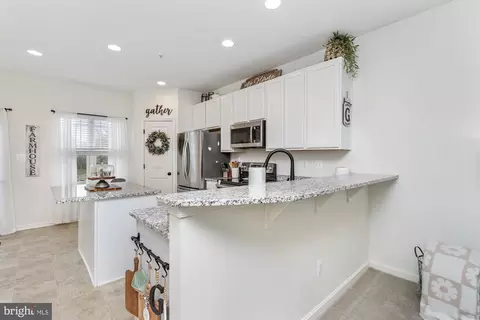Kitchen - 807 Magnolia Ridge Ct, Joppa, MD 21085 photo 1 of 5