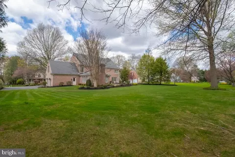 Exterior - 2431 Munford Dr, Fallston, MD 21047 photo 8 of 10
