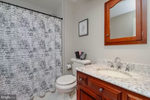 Bath - 2431 Munford Dr, Fallston, MD 21047 photo 6 of 6