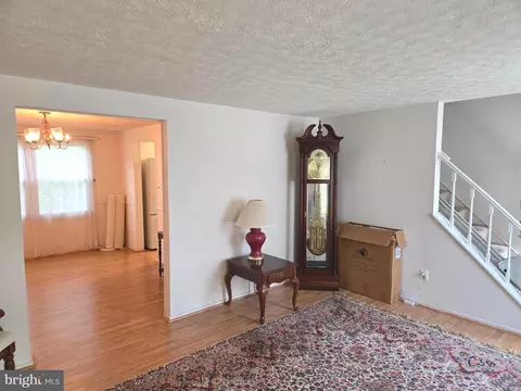 Living - 2805 White Rose Ct, Abingdon, MD 21009 photo 3 of 5