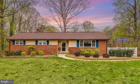 2500 Crestview Dr, Fallston, MD 21047