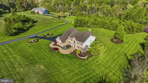 View/Area - 2301 Willow Vale Dr, Fallston, MD 21047 photo 3 of 7