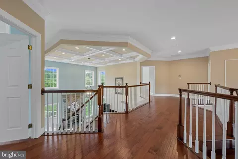 Entry Way - 2301 Willow Vale Dr, Fallston, MD 21047 photo 3 of 5