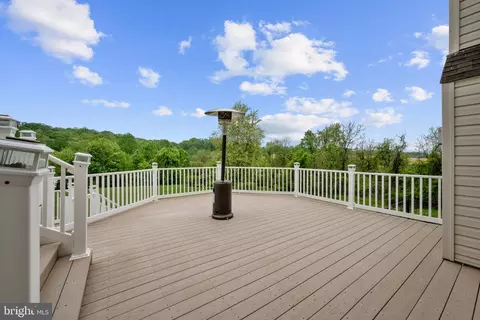 Exterior - 2301 Willow Vale Dr, Fallston, MD 21047 photo 6 of 8