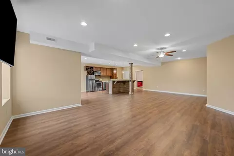 Living - 2301 Willow Vale Dr, Fallston, MD 21047 photo 6 of 7
