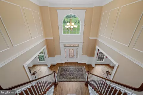 Entry Way - 2301 Willow Vale Dr, Fallston, MD 21047 photo 4 of 5