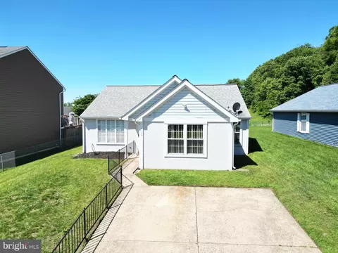 412 Trimblefields Dr, Edgewood, MD 21040