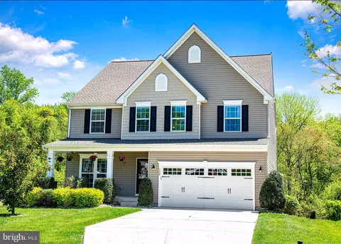 739 Falcon Ln, Aberdeen, MD 21001