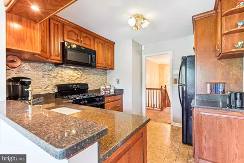 Kitchen - 423 Haslett Rd, Joppa, MD 21085 photo 3 of 4