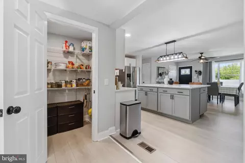 Entry Way - 2202 Arden Dr, Fallston, MD 21047 photo 6 of 11