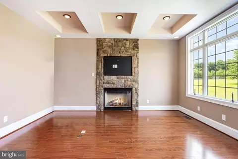Living - 2780 Harford Rd, Fallston, MD 21047 photo 3 of 5