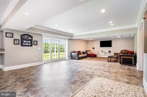 Living - 2780 Harford Rd, Fallston, MD 21047 photo 5 of 5
