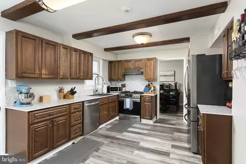Entry Way - 309 Garnett Rd, Joppa, MD 21085 photo 1 of 5