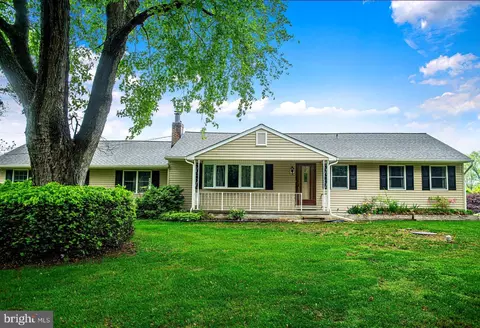 2307 Watervale Rd, Fallston, MD 21047