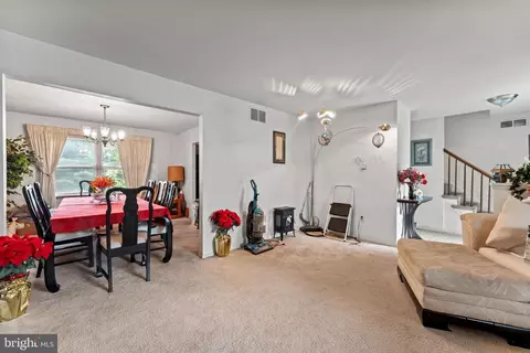 2407 Rochelle Dr, Fallston, MD 21047 photo 8
