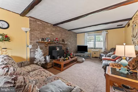 2407 Rochelle Dr, Fallston, MD 21047 photo 14