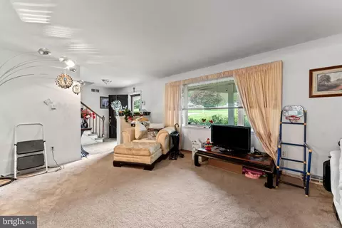 2407 Rochelle Dr, Fallston, MD 21047 photo 7