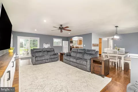 1203 Wild Orchid Dr, Fallston, MD 21047 photo 13