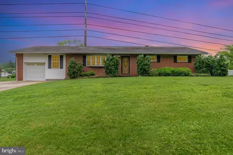 1203 Wild Orchid Dr, Fallston, MD 21047