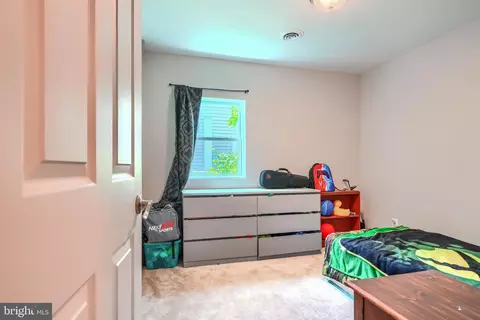 Bedroom - 800 Foxwell Rd, Joppa, MD 21085 photo 6 of 9