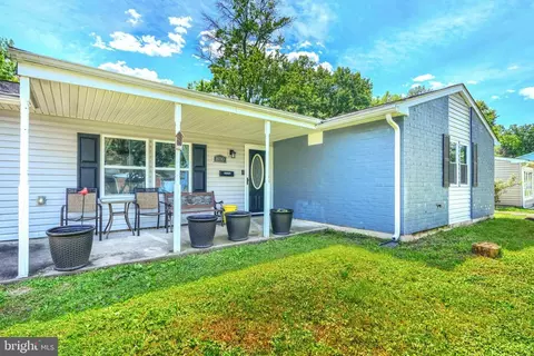 Exterior - 800 Foxwell Rd, Joppa, MD 21085 photo 2 of 8