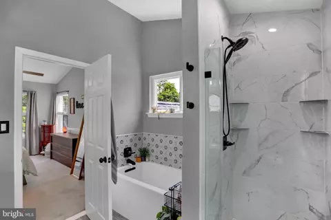 Bath - 3220 Trellis Ln, Abingdon, MD 21009 photo 3 of 5