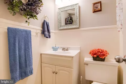 Bath - 2216 Perry Ave, Edgewood, MD 21040 photo 3 of 3