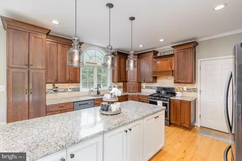 Kitchen - 523 Copeland Rd, Fallston, MD 21047 photo 4 of 9