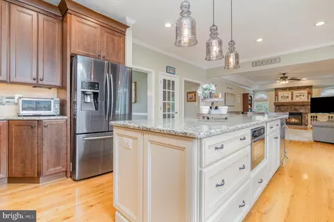 Kitchen - 523 Copeland Rd, Fallston, MD 21047 photo 9 of 9