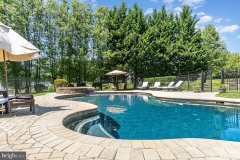 Exterior - 523 Copeland Rd, Fallston, MD 21047 photo 6 of 16