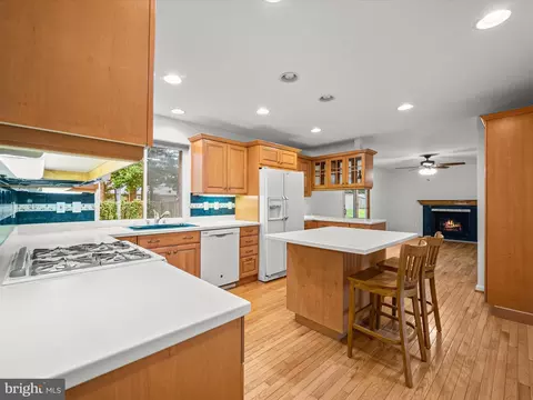 703 Brooke Ct, Joppa, MD 21085 photo 11
