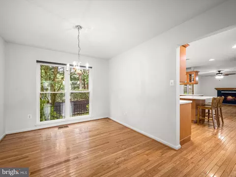 703 Brooke Ct, Joppa, MD 21085 photo 9