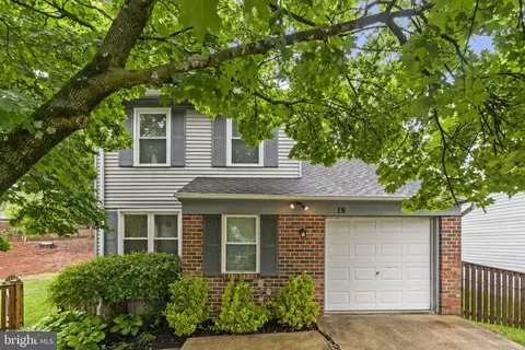 18 Huxley Cir, Abingdon, MD 21009