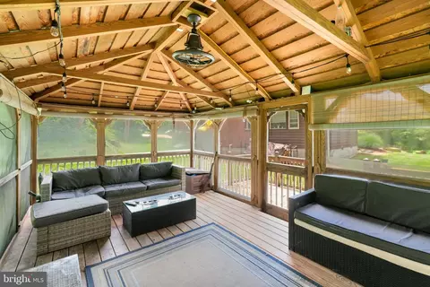Exterior - 301 Terrysyde Ct, Fallston, MD 21047 photo 6 of 9