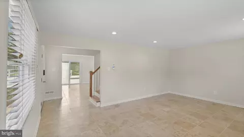 Living - 632 Towne Center Dr, Joppa, MD 21085 photo 2 of 2