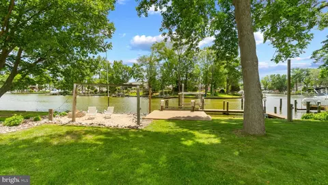 Exterior - 632 Towne Center Dr, Joppa, MD 21085 photo 3 of 10