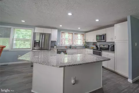Kitchen - 622 Falconbridge Dr, Joppa, MD 21085 photo 1 of 3