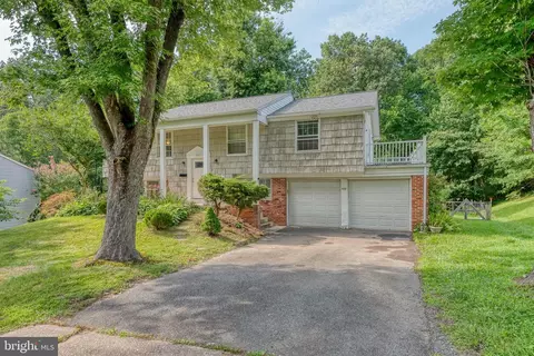 Exterior - 622 Falconbridge Dr, Joppa, MD 21085 photo 3 of 5
