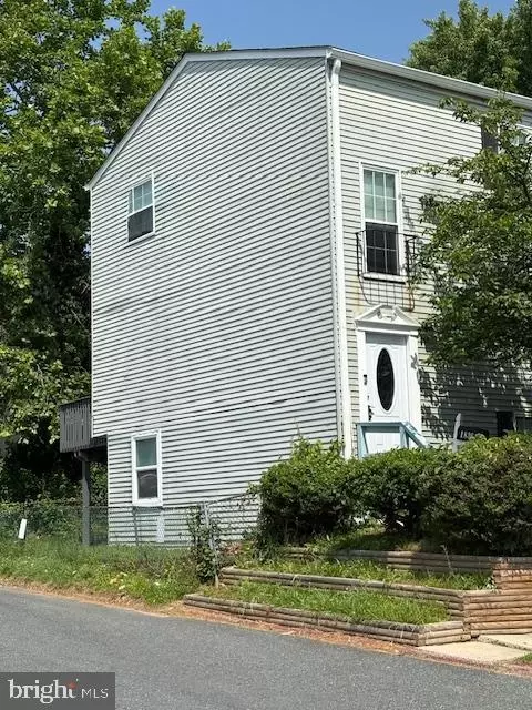 1836 Eloise Ln, Edgewood, MD 21040