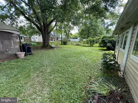 Exterior - 802 Foxwell Rd, Joppa, MD 21085 photo 2 of 3