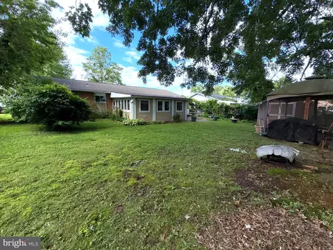 Exterior - 802 Foxwell Rd, Joppa, MD 21085 photo 3 of 3