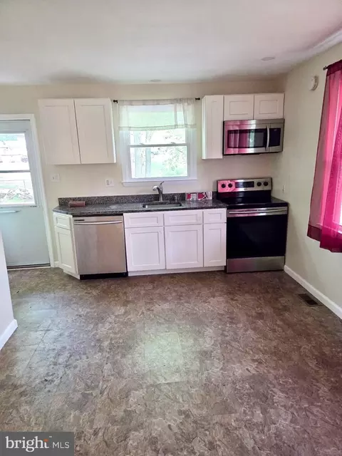 Kitchen - 2404 Woodlea Dr, Joppa, MD 21085 photo 1 of 2