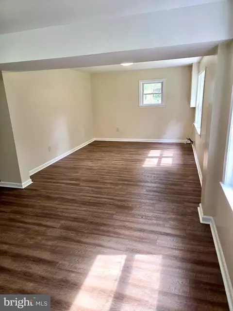 Living - 2404 Woodlea Dr, Joppa, MD 21085 photo 3 of 4