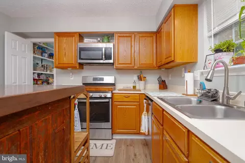 Kitchen - 726 Frans Dr, Abingdon, MD 21009 photo 1 of 1