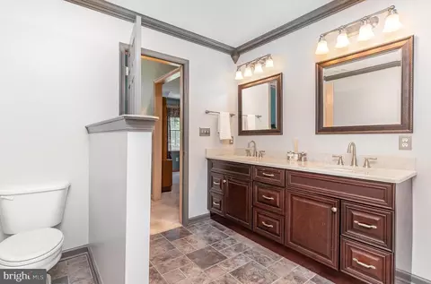 Bath - 3170 Charles St, Fallston, MD 21047 photo 2 of 5