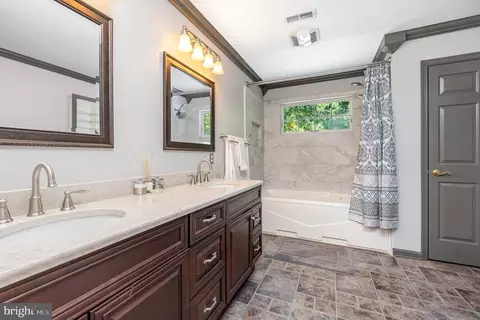 Bath - 3170 Charles St, Fallston, MD 21047 photo 1 of 5